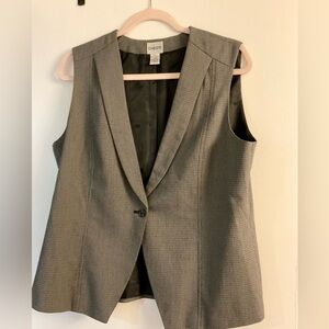 Chico's Gray Tweed Vest